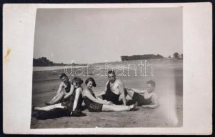 Györki József (1891-1957) magyar vegyészmérnök fotóhagyatéka. Kb 30 db vegyes érdekes fotó