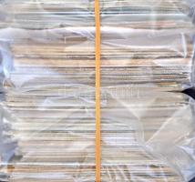 Kb. 440 db főleg MODERN külföldi városképes lap / Cca. 440 mostly modern European town-view postcard...