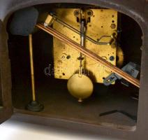 Junghans feles ütős,  ingás, asztali- / kandalló-óra hibátlan szerkezettel, szép hanggal, felhúzó ku...