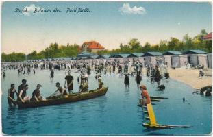 Kb. 60 db főleg RÉGI magyar városképes lap, jobb darabokkal, több Budapest, Esztergom, Visegrád, Hor...