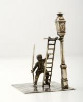 Ezüst(Ag) lámpagyújtogató, jelzett, 7,5x5,5x5 cm, nettó: 49,8 g