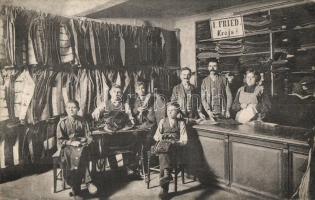 Raholca, Orahovica(?); I. Fried szabóüzlete, belső / tailor shop, interior (r)