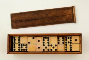 XX. sz. eleje: Régi domino készlet csontból és fából, fa tartóban. Kompletten / Vintage domino, made of bone