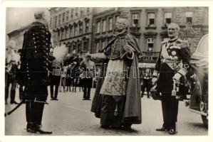 1938 Budapest, Szent Év; Eugenio Pacelli bíboros (a későbbi XII. Piusz pápa) és Horthy kormányzó, Gárdony és Fenyvesi kiadása