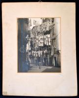Fried Oszkár: Korfui utca, jelzett, kiállításon szerepelt fotó, paszpartuban, 30x23 cm / Corfu, sree...