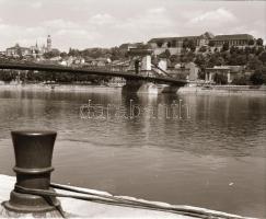 1967-1974 Budapesti városképek és épületfotók, 13 db szabadon felhasználható vintage negatív, 6x6 cm...