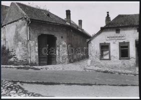 cca 1928 Budapest, Tabán, 4 db vintage negatívról készült mai nagyítás 18x25 cm-es fotópapírra