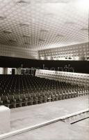 1982 Budapest, Olimpia mozi külső-belső felvételei, 10 db szabadon felhasználható vintage negatív, 6...