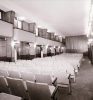 1982 Budapest, Tisza mozi belső felvételei, 7 db szabadon felhasználható vintage negatív, 6x6 cm