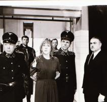 ,,A kulcs" című film állóképei, 17 db negatív, ezekről készültek a mozik előcsarnokában kiállít...