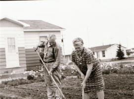 ,,Magyarok a prérin" című film állóképei, 16 db negatív, ezekről készültek a mozik előcsarnokáb...