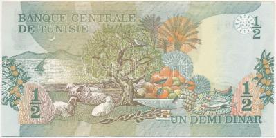 Tunézia 1973. 1/2D T:I-,II hajtatlan
Tunisia 1973. 1/2 Dinar C:AU,XF unfolded
Krause 69