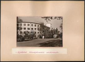 cca 1950 Trolibusz Irkutszk városában, Bajkál-tó, 10x15 cm, karton 20x27 cm / Irkutsk, Lake Baikal, ...