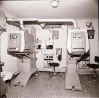 1982 Budapest, ZUGLÓ mozi külső-belső felvételei, 7 db szabadon felhasználható vintage negatív, 6x6 ...