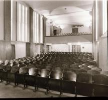 1982 Budapest, BALASSI mozi külső-belső felvételei, 6 db szabadon felhasználható vintage negatív, 6x...