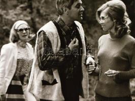 ,,Nagy kék jelzés" című film állóképei, 38 db negatív, ezekről készültek a mozik előcsarnokában...