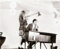 ,,Piere és Paul" című film állóképei, 25 db negatív, ezekről készültek a mozik előcsarnokában k...