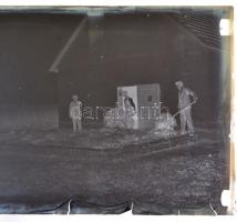 cca 1933 Ballószög feliratú dobozban 13 db vintage üveglemez negatív Lőcsei Árpád (?-?) kecskeméti v...