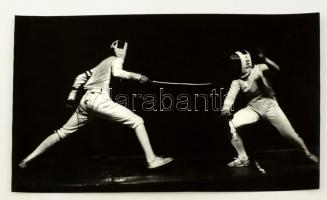 cca 1978 Menesdorfer Lajos: Támadás, pecséttel jelzett vintage fotóművészeti alkotás, 24x40 cm