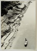 cca 1963 Dezső Pál: Perspektíva, feliratozott vintage fotóművészeti alkotás, 39,5x29,5 cm