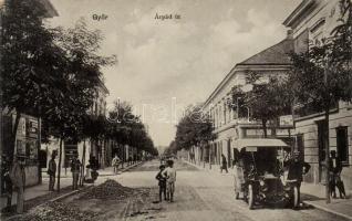 Győr, Árpád út, Piczek György, Farnadi és Winter üzlete, automobil. W. L. 2079.