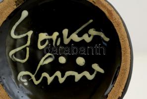 Gorka Lívia (1925-2011): Fekete-sárga csíkos váza, festett, mázas kerámia, jelzett, hibátlan, m:19 c...