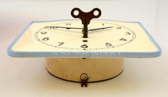 Mauthe falióra, zománc számlappal, működik, kulccsal, 18×21 cm