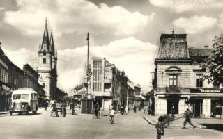 4 db főleg MODERN komáromi képeslap / 4 mostly modern postcards from Komárno