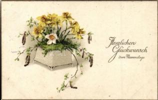 51 db RÉGI névnapi üdvözlőlapok, litho és dombornyomott lapokkal, vegyes minőség / 51 pre-1945 Name ...