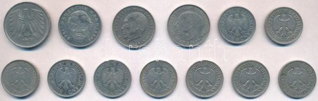 NSZK 1950-1990. 1M (9xklf) + 2M (3xklf) + 5M T:2,2-
FRG 1950-1990. 1 Mark (9xdiff) + 2 Mark (3xdiff...