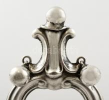 Antik ezüst ( Ag.) olaj-ecet tartó, csiszolt hibátlan üveggel, jelzett, mesterjeggyel, m:24 cm, nett...