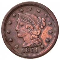 Amerikai Egyesült Államok 1851. 1c Cu Fonott hajú cent (10,73g) T:2 ph. / USA 1851. 1 Cent Cu Braided Hair Cent (10,73g) C:XF edge error Krause KM#67