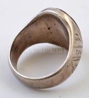 Ezüst ( Ag.) második világháborús emlék gyűrű " Lemberg 1943" felirattal és címerrel, jelz...