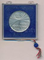 1975. 200Ft Ag "Magyar Tudományos Akadémia" eredeti, plombált, MNB plasztiktokban T:BU kis...