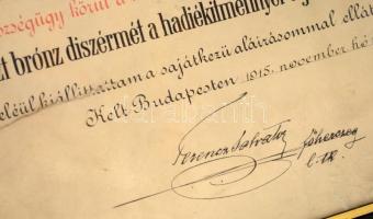 1915 Vöröskereszt bronz díszérmét adományozó oklevél, Ferenc Salvator (1866-1939) főherceg aláírásáv...