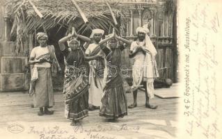 J & G. Hagenbeck's ind. Ausstellung / Indian folklore, dancing women