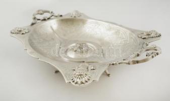 Ezüst (Ag.) Minerva és oroszlán fejes kínáló, jelzett, mesterjeggyel (JL), préselt, vésett,  33×20 c...