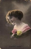 9 db RÉGI hölgyeket ábrázoló motívumos képeslap, több fotóval, köztük 3 enyhén erotikus darab, vegye...