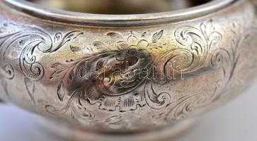 Ezüst (Ag.) mécsestartó, jelzett, mesterjeggyel (IF), apró horpadással, m:6,5 cm, h:12,5 cm, nettó: ...