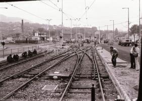 1984 Budapest, az 1-es villamos próbajáraton, 38 db 24x36 mm-es vintage negatív felvétel