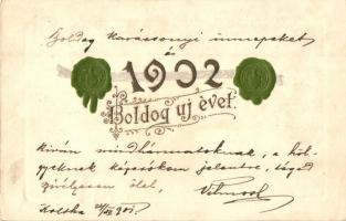 2 db RÉGI újévi üdvözlőlap, egy osztrák és egy magyar, dombornyomott és aranyozott mintákkal / 2 pre-1945 New Year&#039;s greeting card, one Austrian and one Hungarian, golden decorated Emb. litho