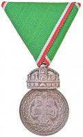 1922. Magyar Koronás Ezüstérem (Signum Laudis) peremén jelzett Ag kitüntetés, modern mellszalagon T:2 / Hungary 1922. Hungarian Silver Medal with the Holy Crown (Signum Laudis) Ag decoration hallmarked on edge on modern ribbon C:XF  NMK.: 403.