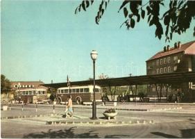 8 db MODERN autóbuszos motívumlap, magyar Ikarus autóbuszok, főként megíratlan / 8 MODERN autobus mo...