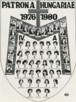 1980 Budapest, Patrona Hungariae tanári kara és végzett növendékei, kistabló 51 nevesített portréval, 29x21,5 cm