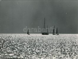 cca 1965 Balatoni fényképek, 3 db vintage fotóművészeti alkotás Vincze János (1922-1998) hagyatékábó...