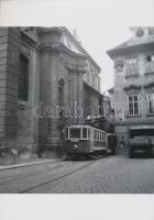 cca 1940 Ismeretlen városban 12-es villamos, korabeli vintage negatívról készült mai nagyítás 25x18 cm-es fotópapírra