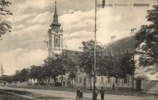 Szávaszentdemeter, Mitrovica; utcakép templommal. L. Tobalovic kiadása / street view with church