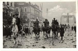 1938 Kassa, Kosice; Horthy, a magyar csapatok bevonulása / Horthy, entry of the Hungarian troops