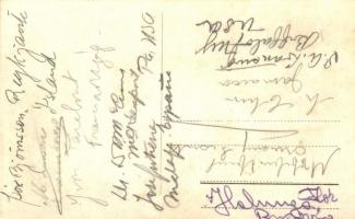 1933 Gödöllői Cserkész Jamboree, skót cserkészcsapat felvonulása, hátoldalon aláírásokkal / Scottish...