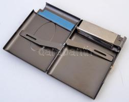 Cigaretta tárca egyiptomi díszitéssel, öngyűjtóval, az öngyújtó nem müködik, 11x8 cm